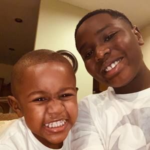 Meet your Posher, Yvette